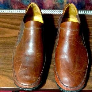 New Cole Haan brown leather slip on’s